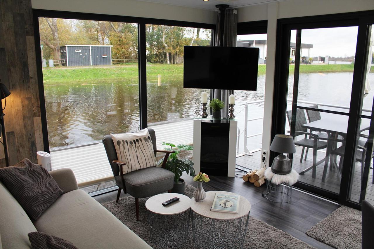 Hausboot In Bad Bederkesa Hotel Exterior photo