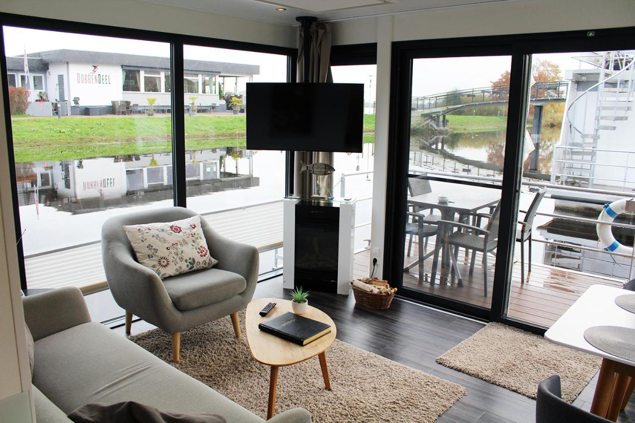 Hausboot In Bad Bederkesa Hotel Exterior photo